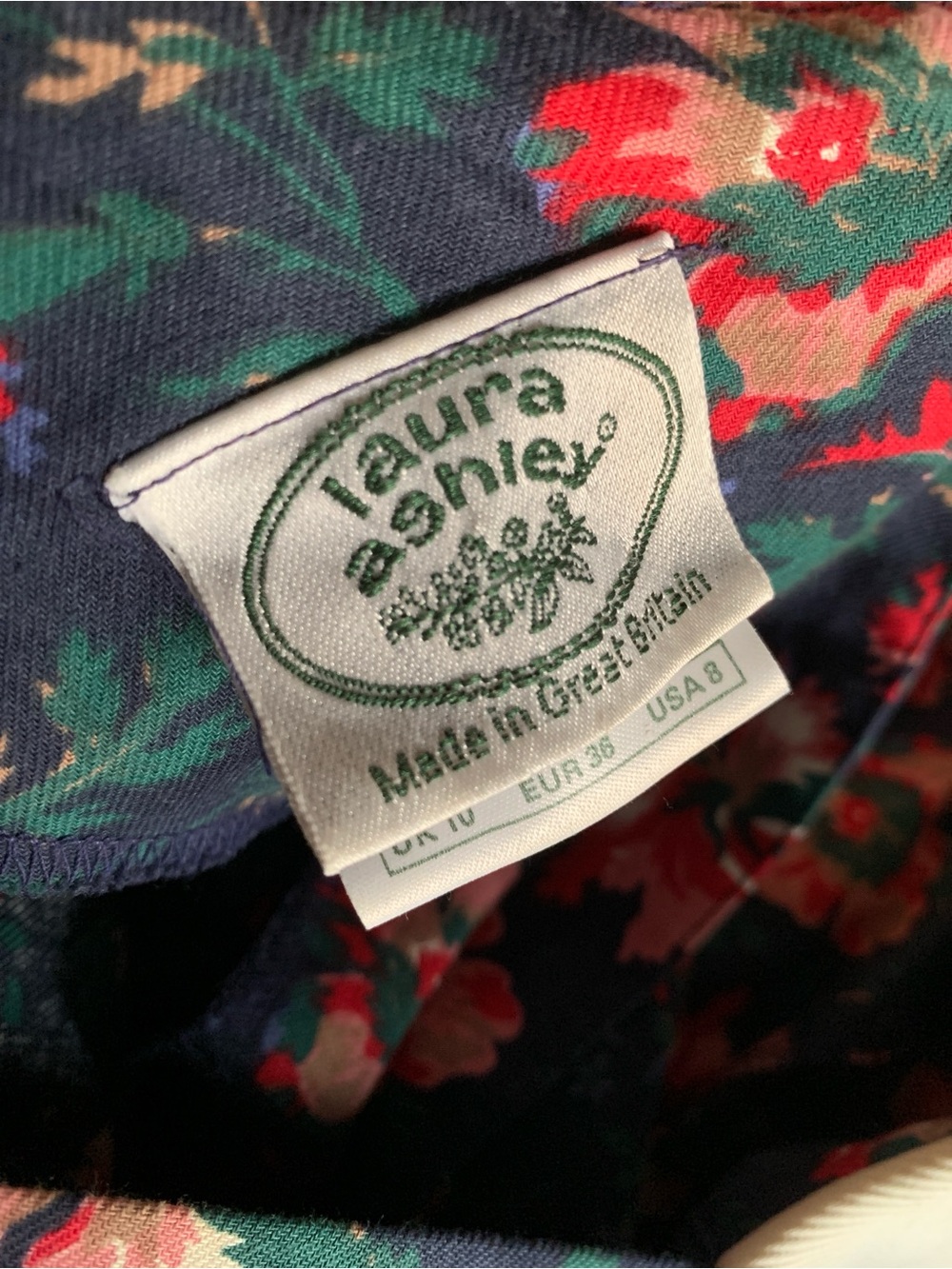 Vintage Laura Ashley Floral Navy Midi Dress with Contrast Collar 8 - Picture 9 of 12
